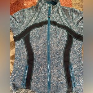 Lululemon Define Jacket *Brushed
Rose Herringbone . Size 6